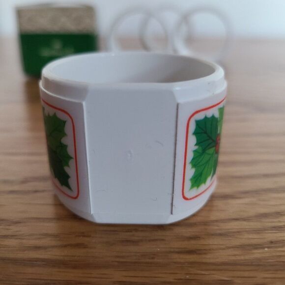Hallmark Christmas Holiday Poinsettia Holly and Berry Vintage Napkin Rings VTG - Picture 8 of 13